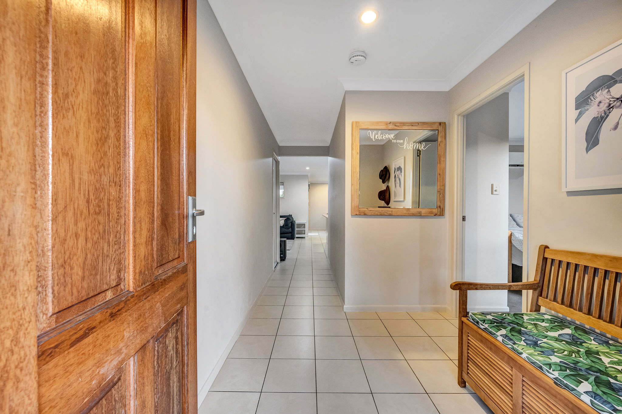 30 AINTREE AV, MOUNT LOW QLD 4818, 0 chambres, 0 salles de bain, House