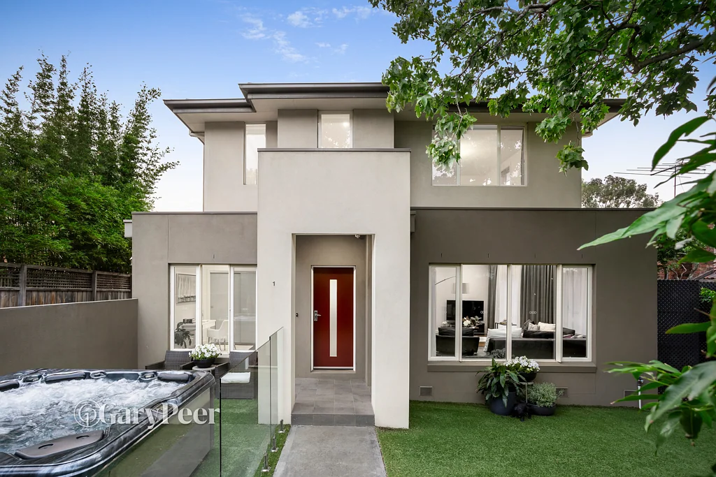 33 Clinton Street, Brighton East, VIC 3187