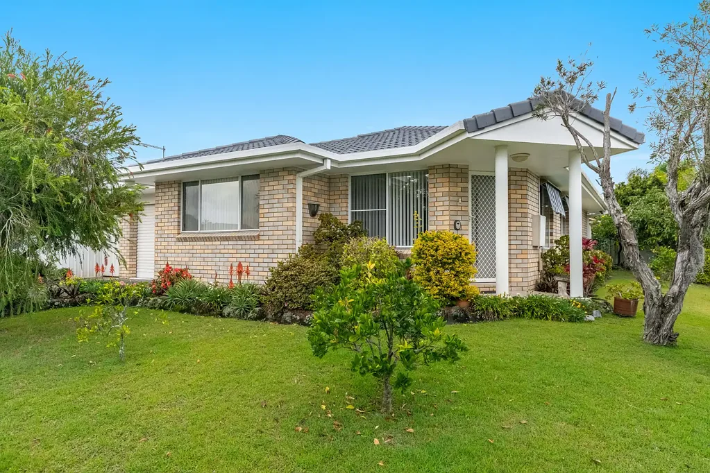Yamba 3कमरा Affordable, Easy Living Opposite Hakea Park