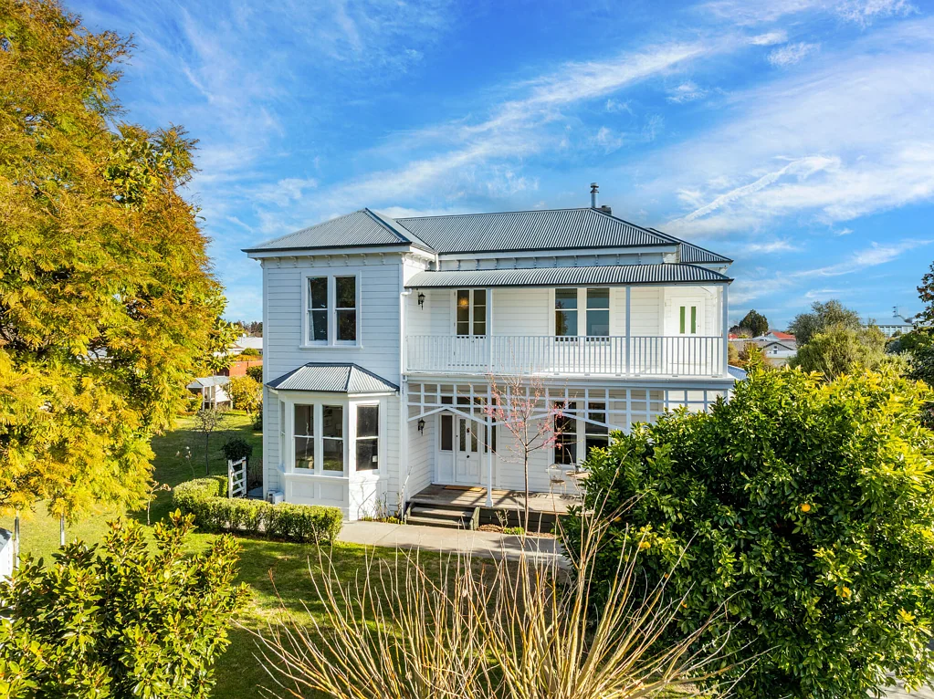 Hastings 5Moenga Timeless character, beautifully renovated