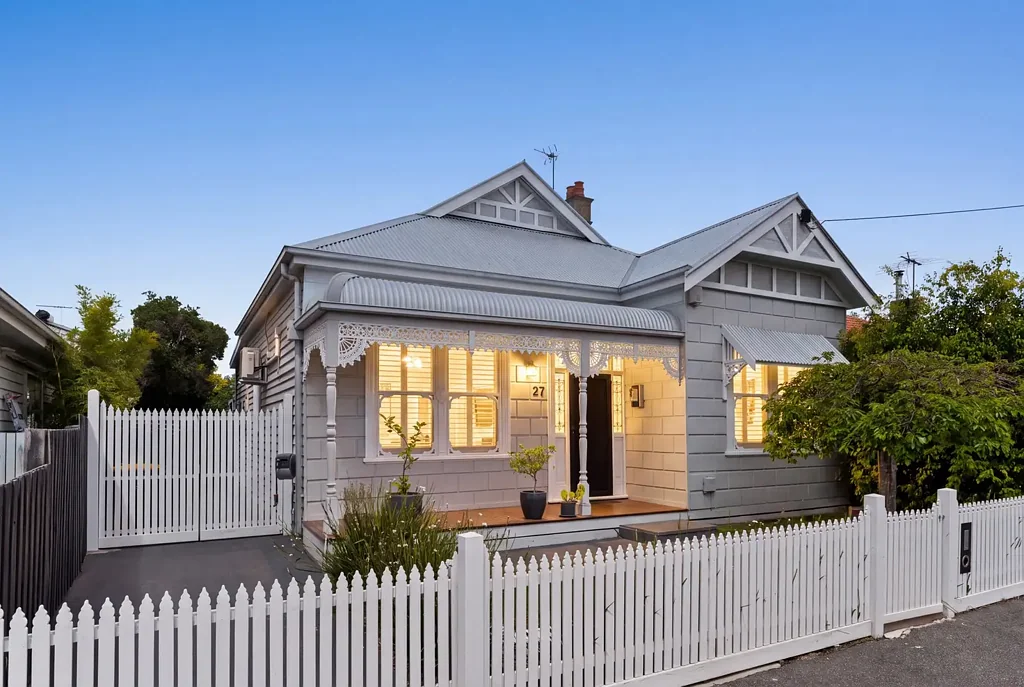 Williamstown 3ਬੈੱਡਰੂਮ Victorian Elegance. Contemporary Luxury. An Unbeatable Williamstown Lifestyle.