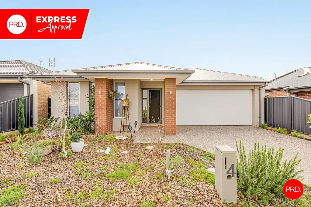 Modern Family Living in a Convenient Huntly Location