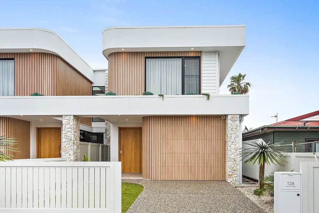 Warilla 4房  Brand-New Coastal Luxury