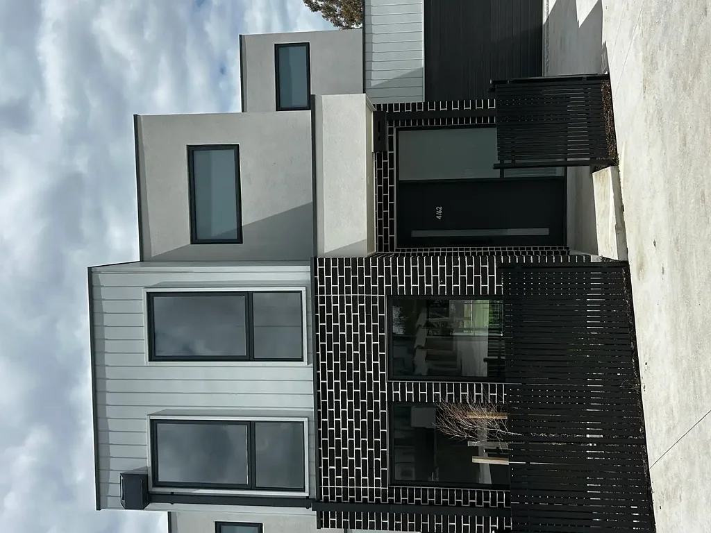 17/48-58 Station Lake Road, Lara, VIC 3212