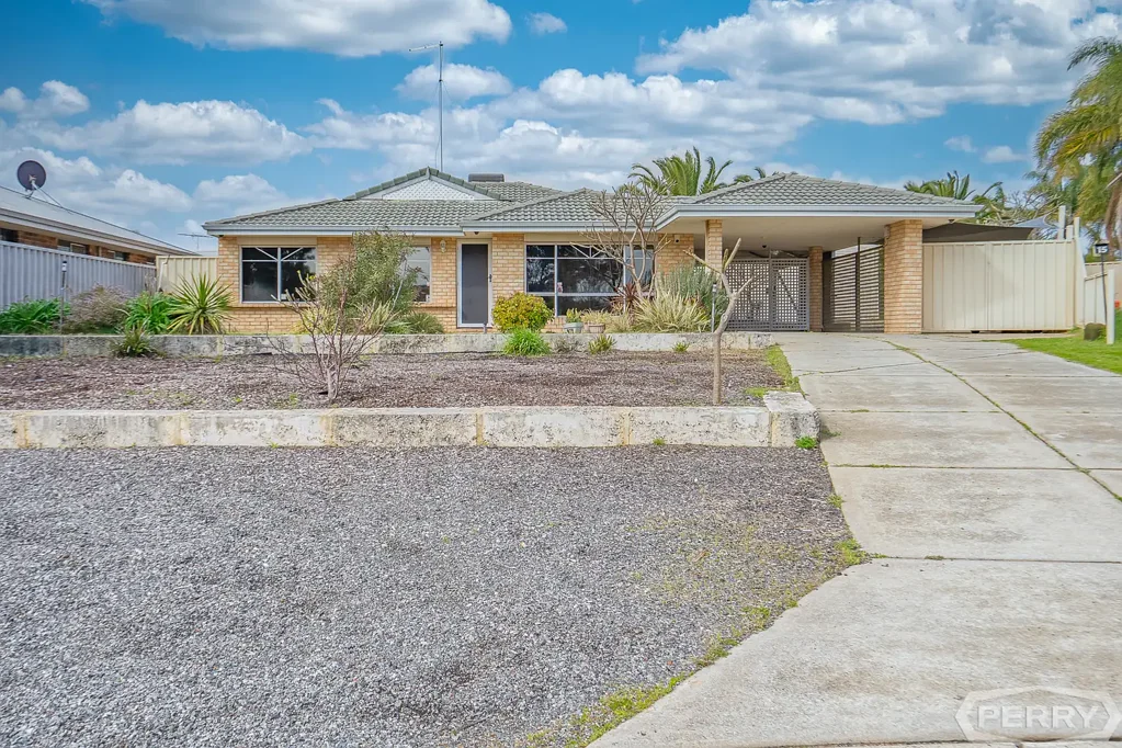15 Lydia Place, Greenfields, WA 6210
