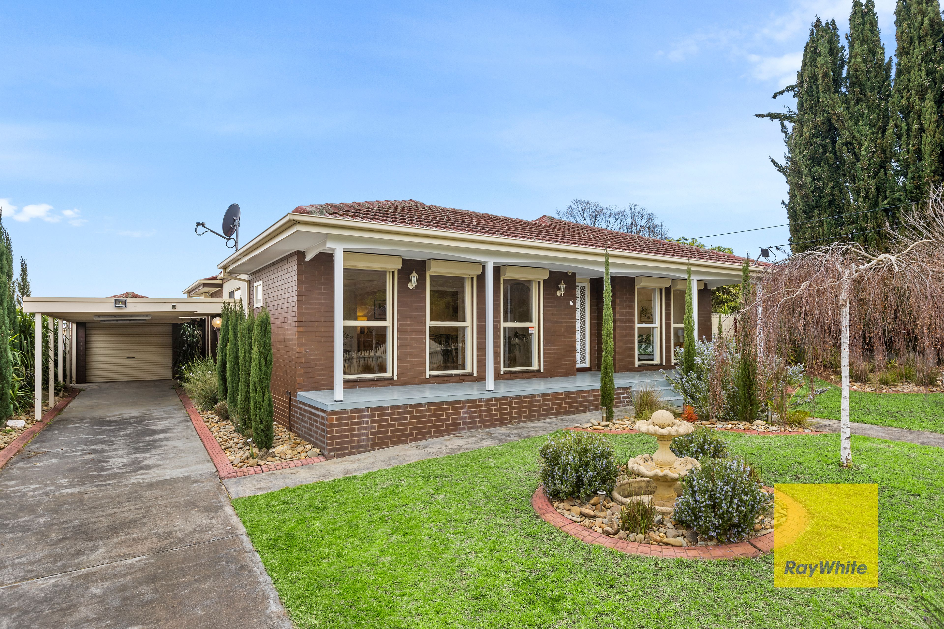 16 POLWARTH CR, BELMONT VIC 3216, 0房, 0浴, House