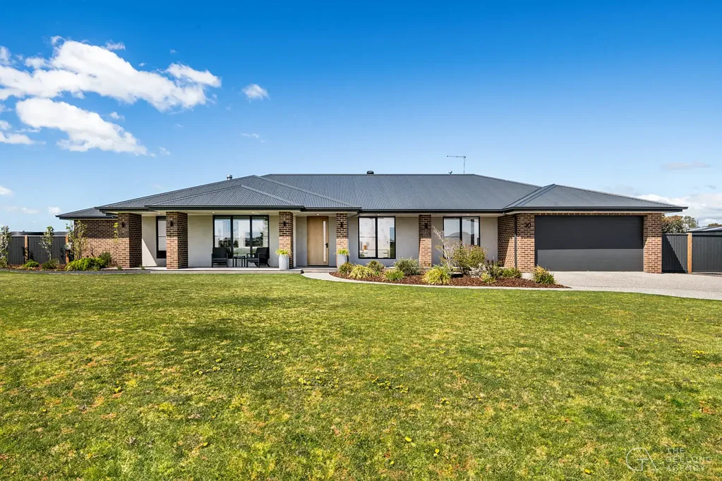 Teesdale 4Kwarto The Essence of Refined Country Living Plus a Nearly 200sqm High Clearance Shed
