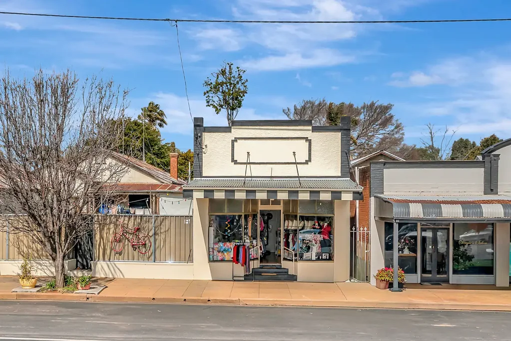 Dunedoo 1બેડરૂમ COMMERCIAL OPPORTUNITY IN PRIME POSITION