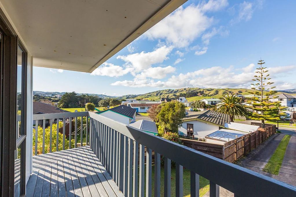 Camborne 2房  Your First Home Awaits - Don't Miss This One!