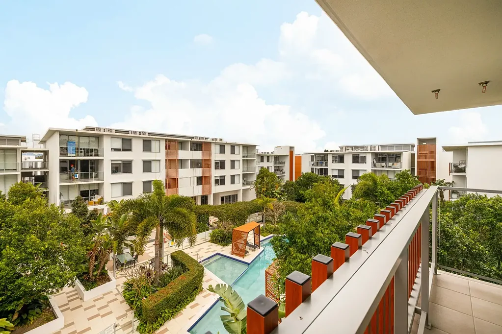 Bundall 1 Bedroom Elevated Lifestyle in a Prime Bundall Location