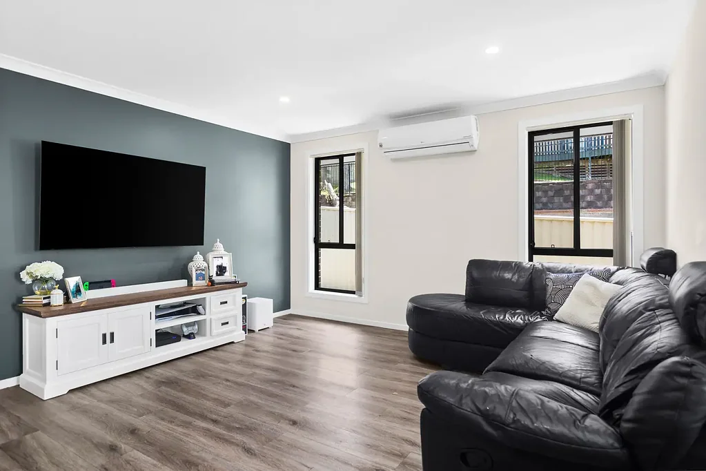 18A Narran Way, Flinders, NSW 2529