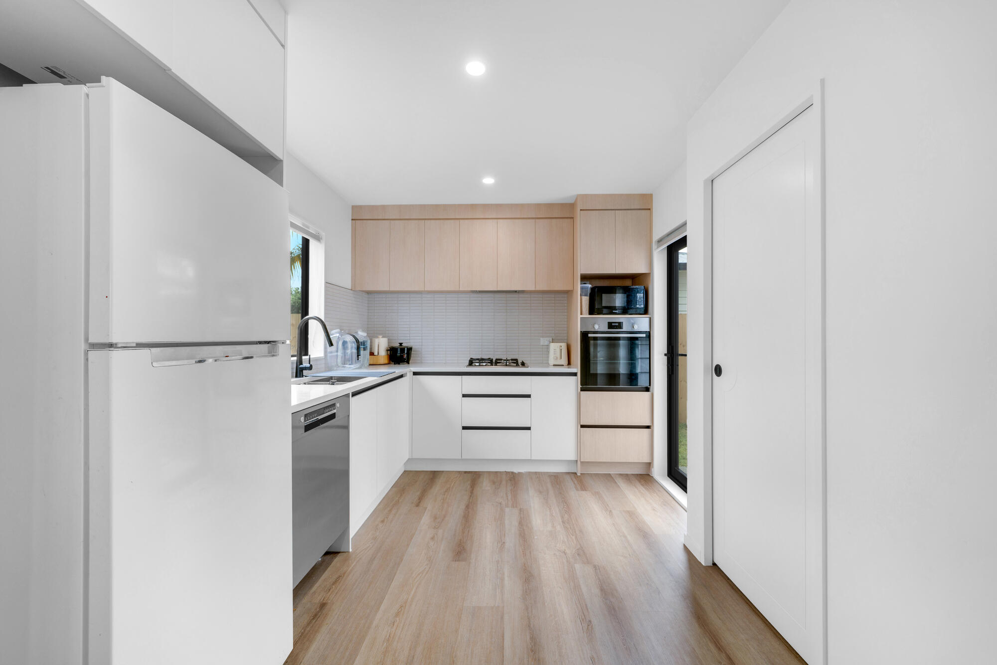 449E Massey Road, Mangere East, photo 3