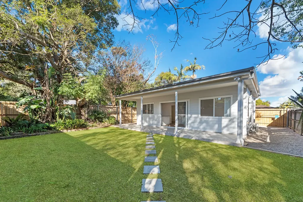 Private & Leafy | Two Bedroom Granny Flat