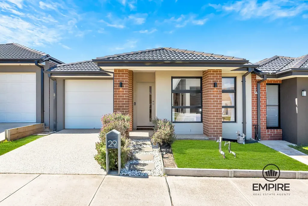 29 Pelagos Drive, Clyde, VIC 3978