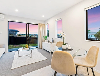2/59 Saralee Drive, Manurewa, Manukau City, 2 phòng ngủ, 1 phòng tắm, Townhouse