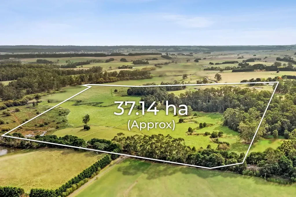 44 Wallaces Road, Barwon Downs, VIC 3243