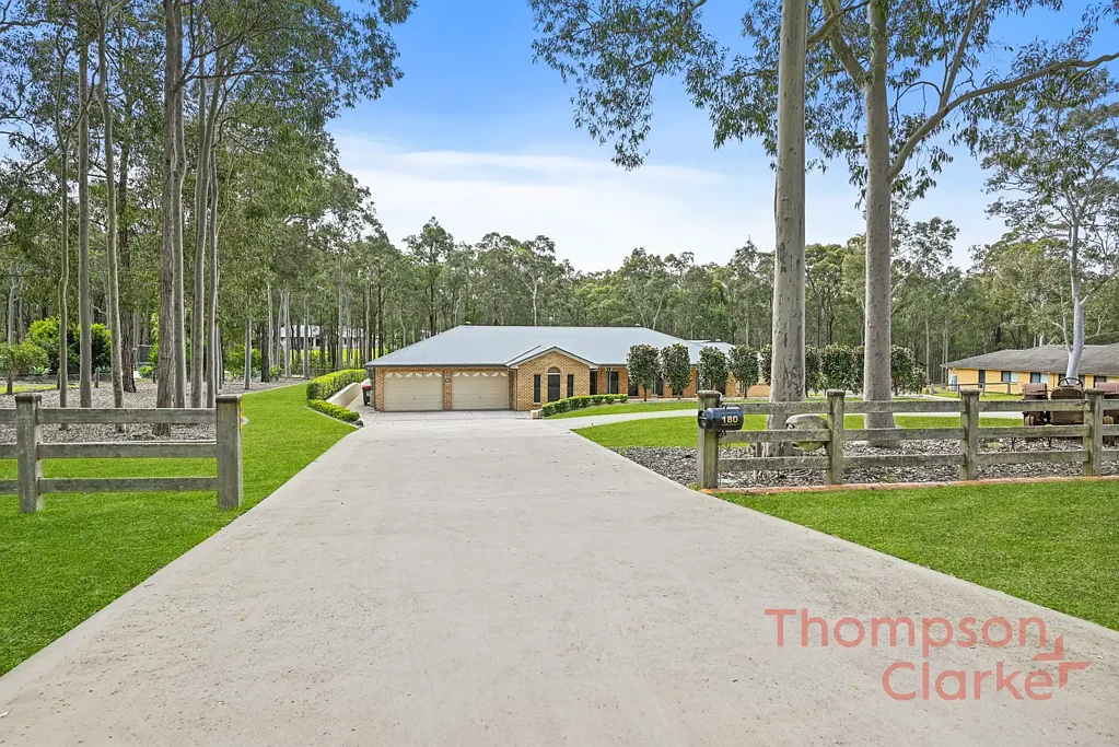 180 Parish Drive, Thornton, NSW 2322