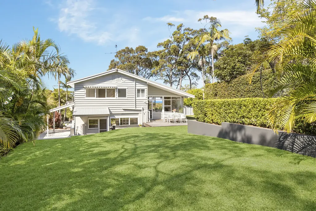 8 Bungoona Avenue, Elanora Heights, NSW 2101