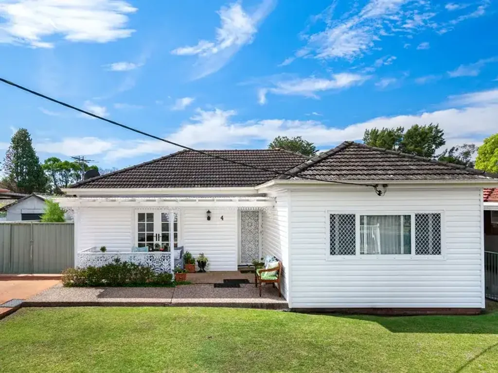 Spacious Family Home in Prime Location