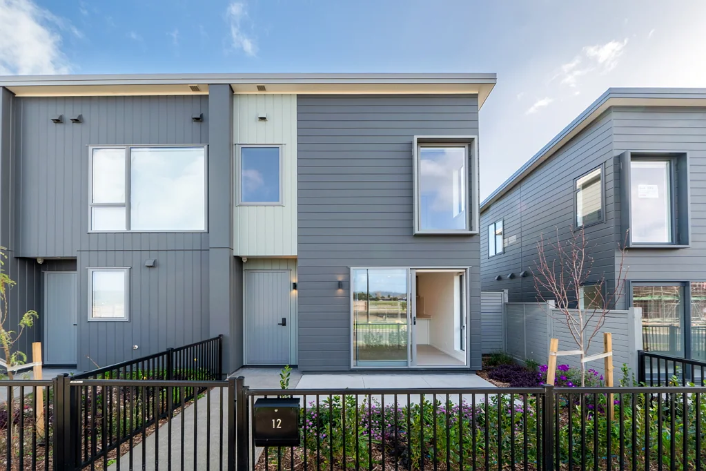 Karaka 3房  Modern Living with Space to Relax Outdoors
