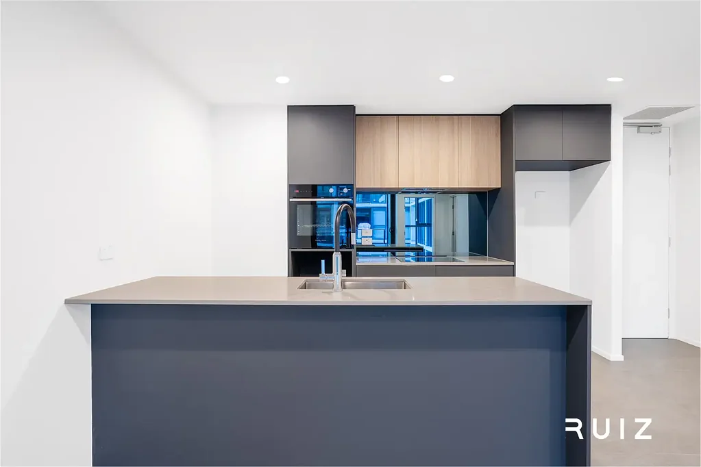 Enjoy Comfortable One-Bedroom Living in the Lyneham