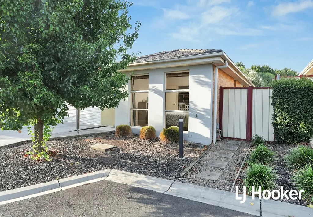 Unit 11/6 Eden Place, Wallan, VIC 3756