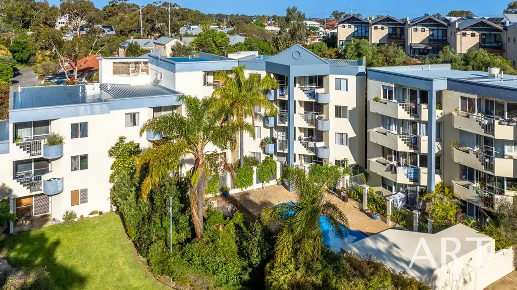 Fremantle 2ਬੈੱਡਰੂਮ FREO LIVING WITH A RESORT-STYLE TWIST