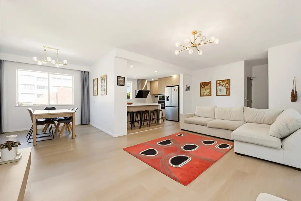 Fully Furnished Oversized Three Bedroom Apartment