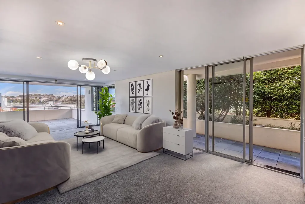Oversized Three Bed with Sparkling Water Views