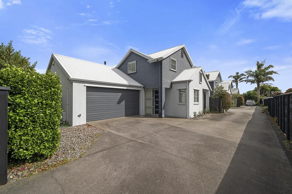 Glenholme 3房  Sophisticated Centrally Located Haven