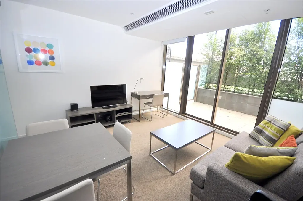 FULLY FURNISHED - Perfect inner city one bedroom apartment