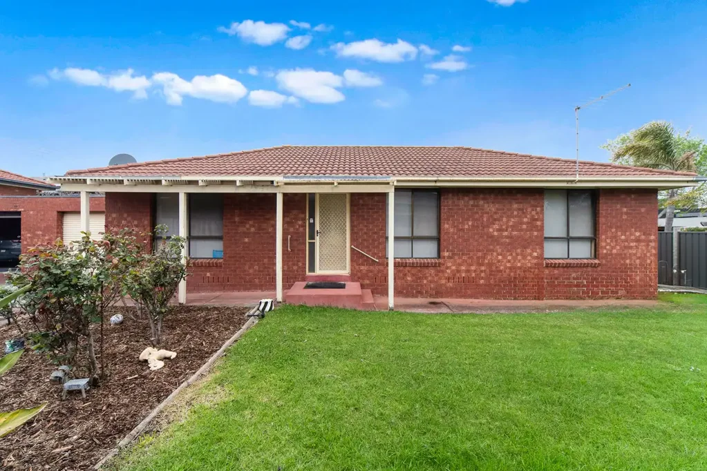 2/10 Bentley Road, Mccrae, VIC 3938
