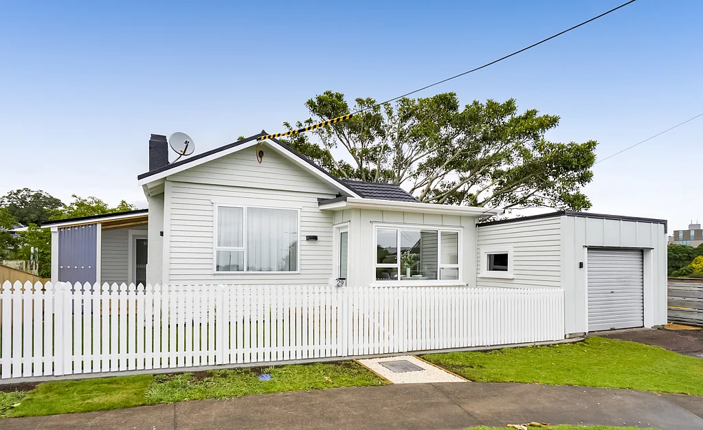29 Dorset Avenue, Westown, New Plymouth, Taranaki