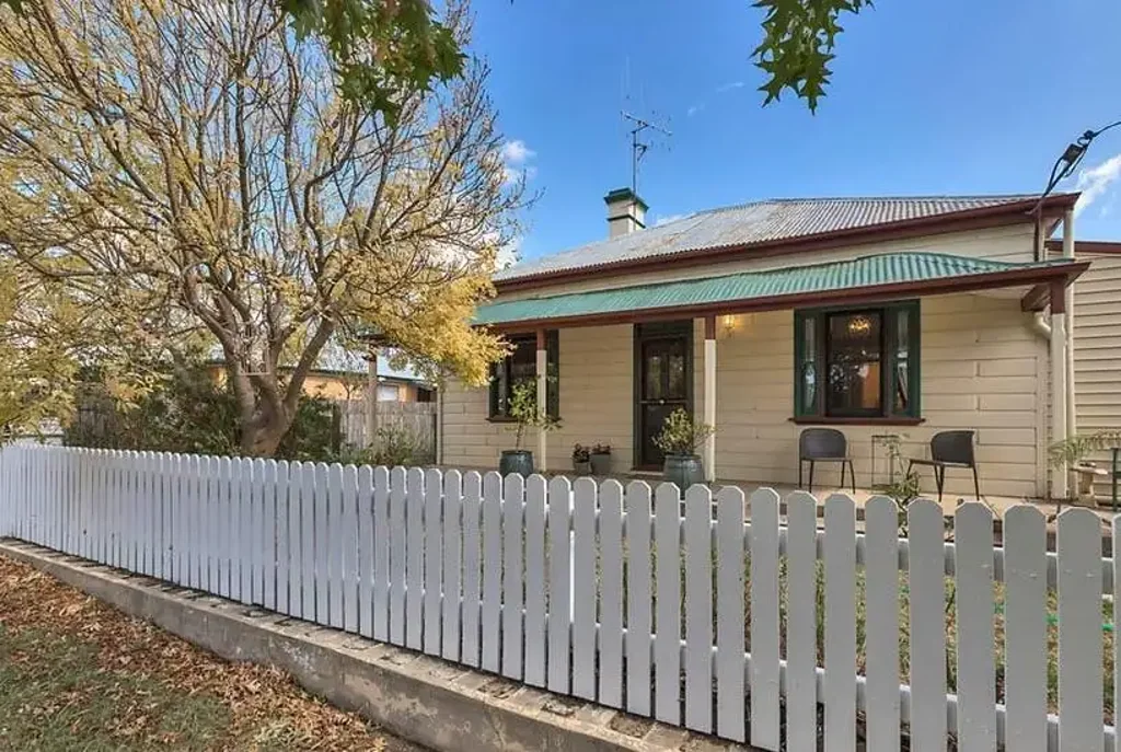 60 Ryrie Street, Braidwood, NSW 2622