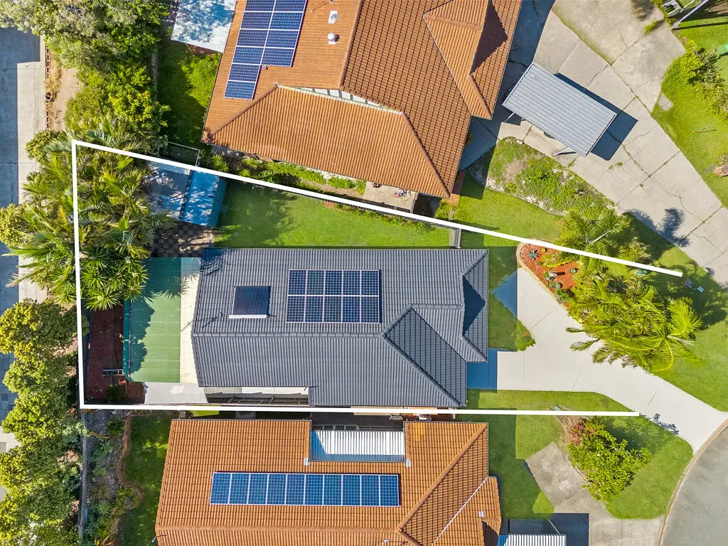 8 Plimsoll Place, Helensvale, QLD 4212