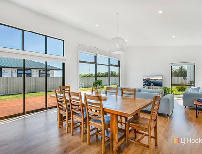 10 Beachrock View, East Devonport, West and North West, 4房, 2浴, House