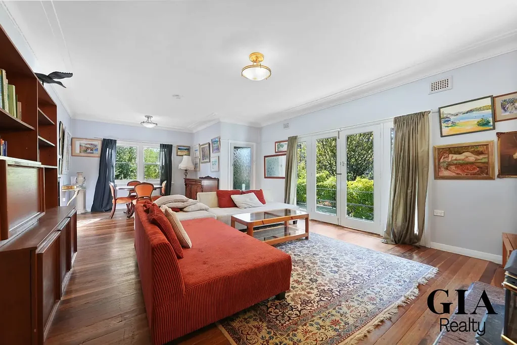 Katoomba 5कमरा Blue Mountains Icon — Echo Point’s Premier Opportunity !!!