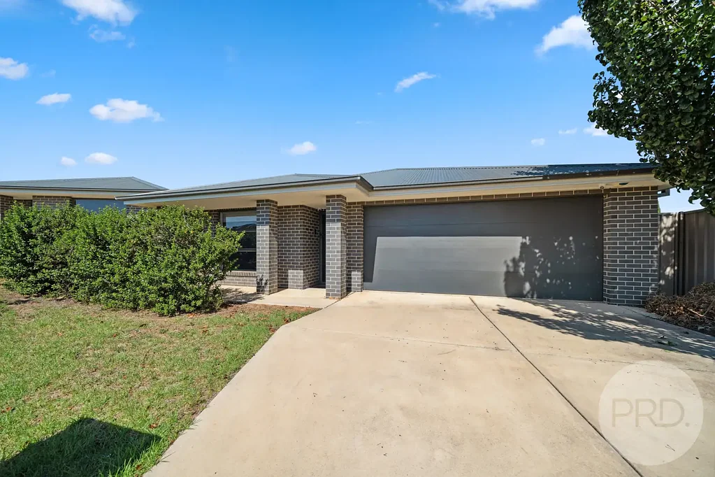 29 Darcy Drive, Boorooma, NSW 2650