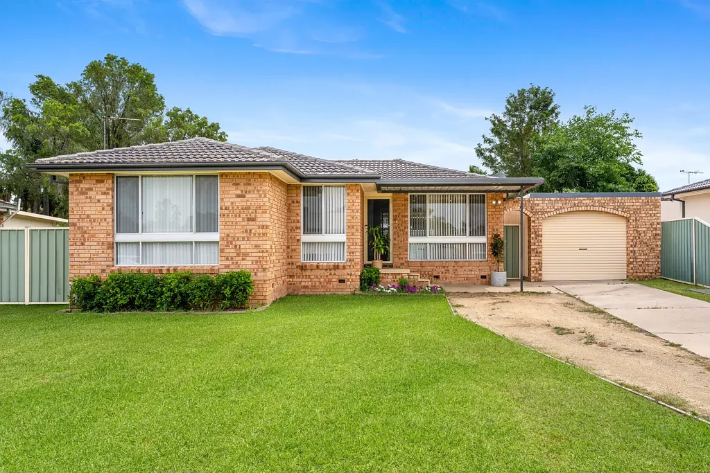 3 Pioneer Grove, Werrington Downs, NSW 2747