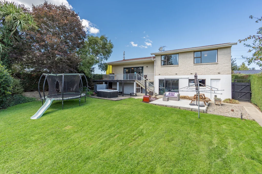 20 Lynas Street, Outram, Dunedin City, Otago