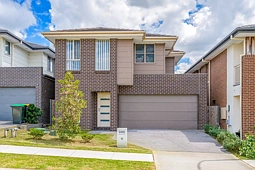 23 Newhaven Avenue(Gables), Box Hill