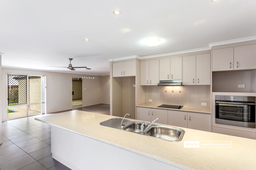 70 BELCLAIRE DR, WESTBROOK QLD 4350, 0 غرف, 0 حمامات, House