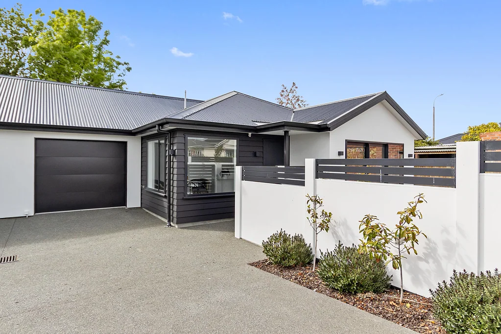 Highfield 2ਬੈੱਡਰੂਮ Air BnB Potential!