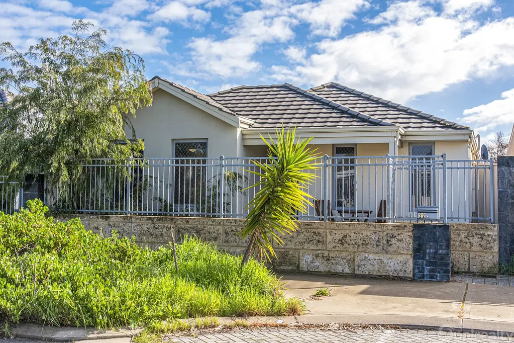Golden Bay 4房  Low-maintenance living