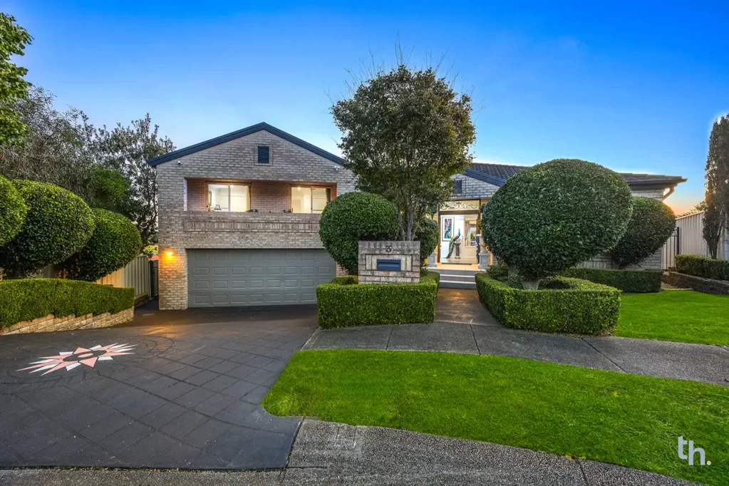 Cameron Park 5Moenga Grand in Scale, Built to Last - A Family Haven of Enduring Quality
