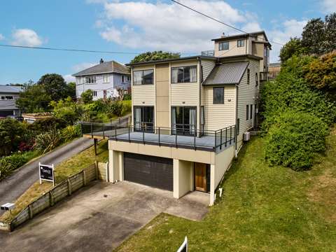 Titahi Bay 3房  FAMILY FRIENDLY IN TITAHI BAY