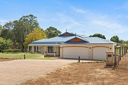 17 Dumas Drive, Bedfordale