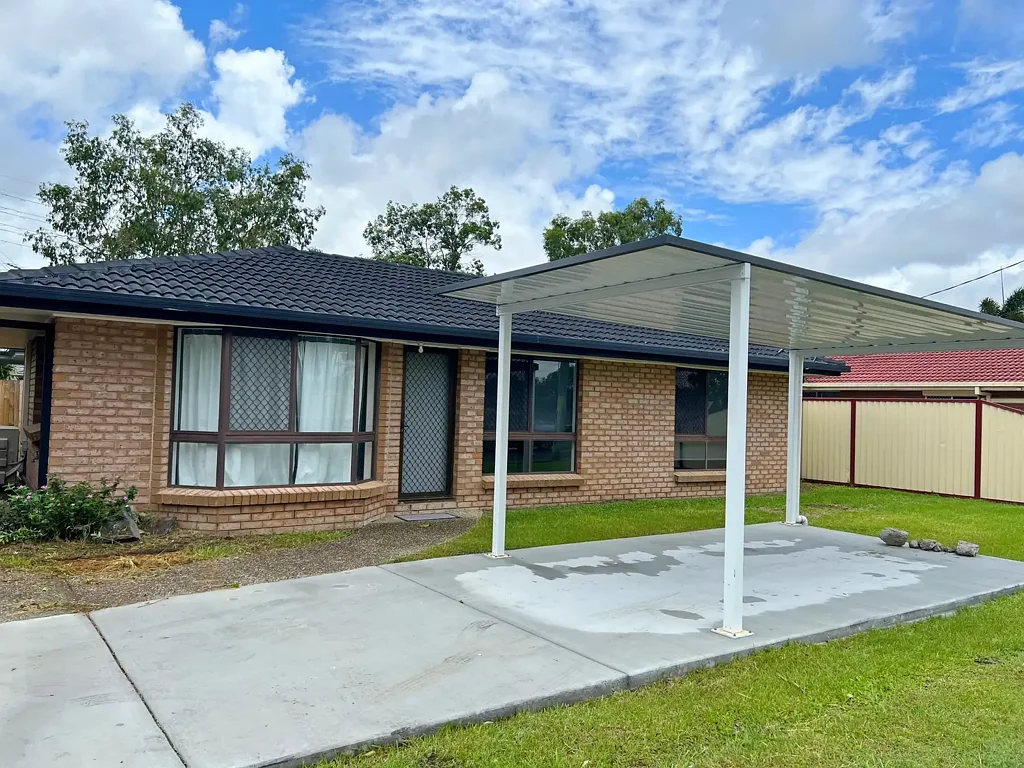 Three bedroom home in a great location!