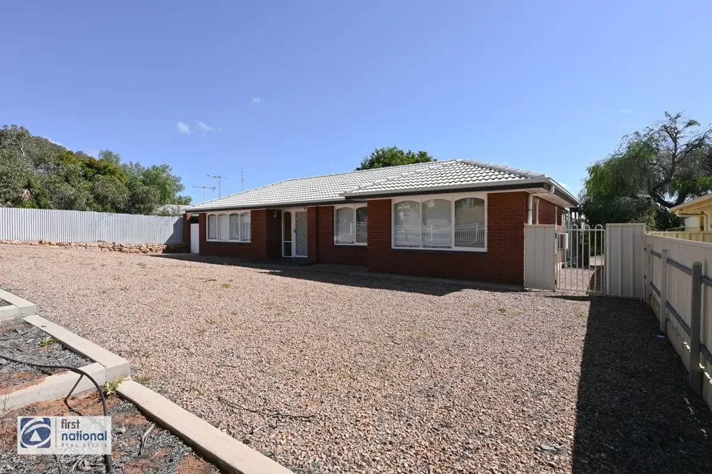 Port Augusta West 3房  A Smart Start in a Sought-After Location