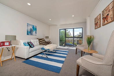 Modern Family Living in a Quiet Cul-de-Sac - Manurewa